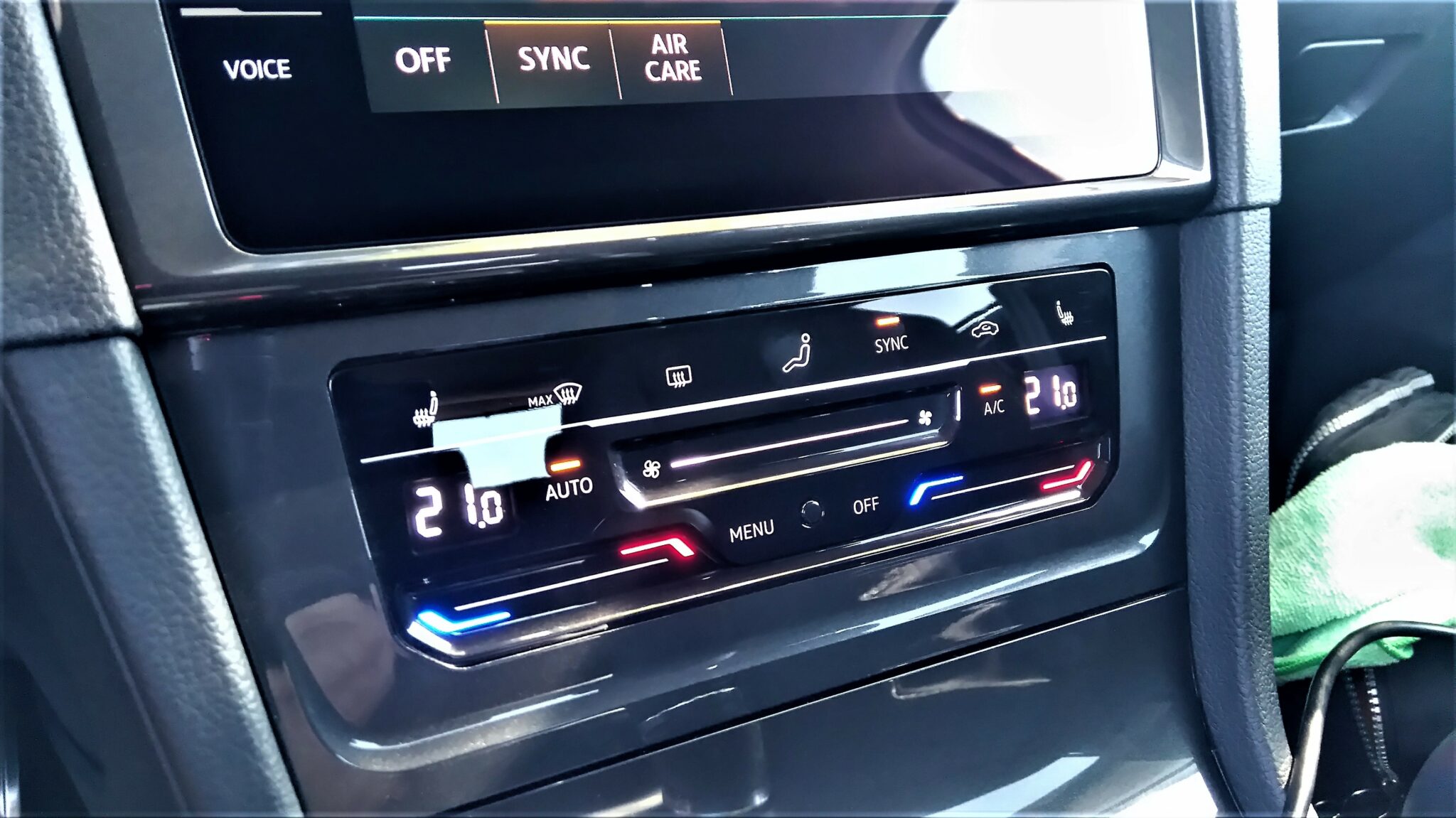 Superb (3V) - Activate Touch Climatronic (retrofit) - VAG Coding